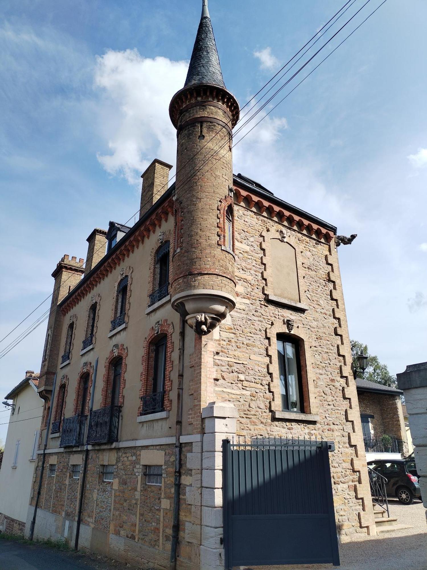 Ferienhaus Le Petit Chateau De Sathonat - Horizon Paradis *