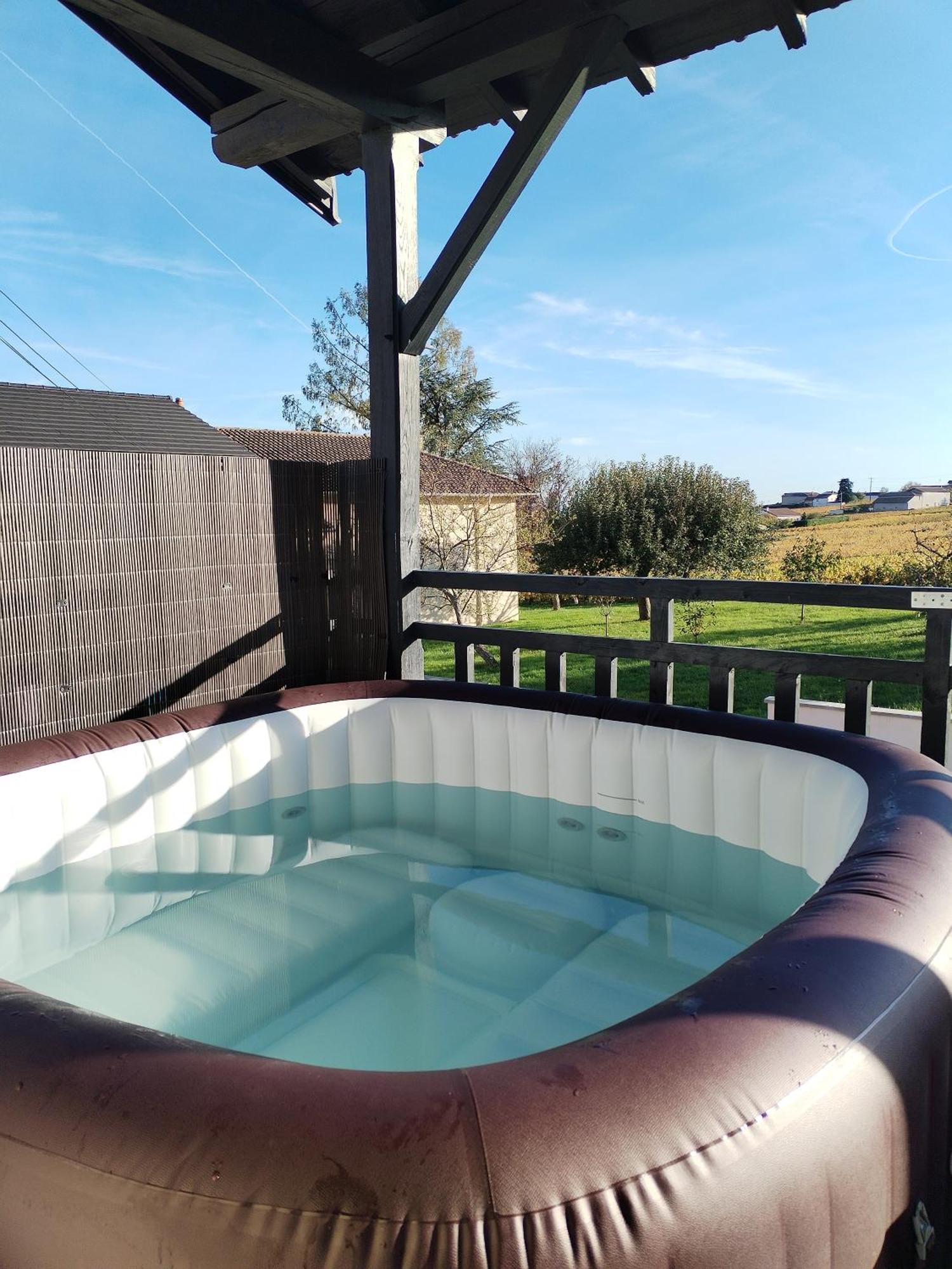 Le Petit Chateau De Sathonat - Horizon Paradis Ferienhaus Saint-Amour-Bellevue